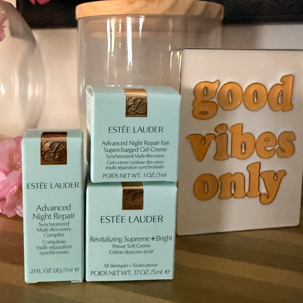 Estée Lauder Skincare Travel Trio Set